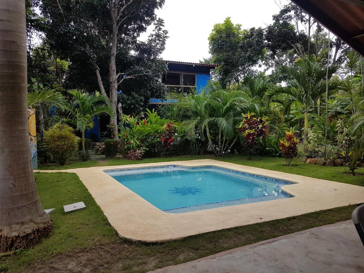 The Blue House Panama Guest House ชาเม ภายนอก รูปภาพ